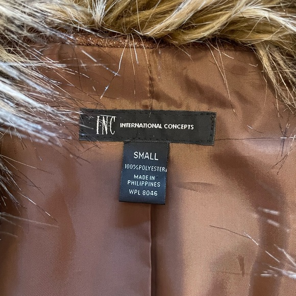 INC International Concepts faux fur and leather cropped jacket, size Small - Picture 3 of 3